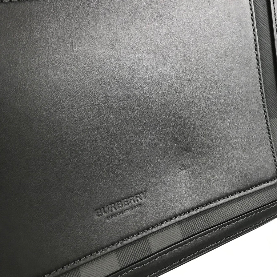 BURBERRY Shoulder bag