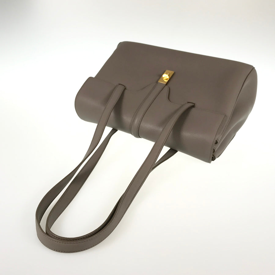 CELINE Soft 16 Sale Shoulder bag