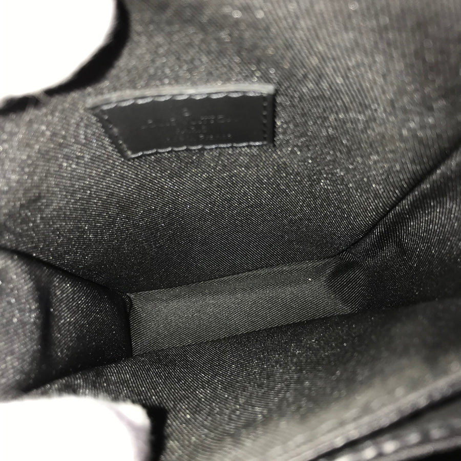 LOUIS VUITTON Taurillon Leather S Lock Vertical Wearable Wallet M81524 Shoulder bag