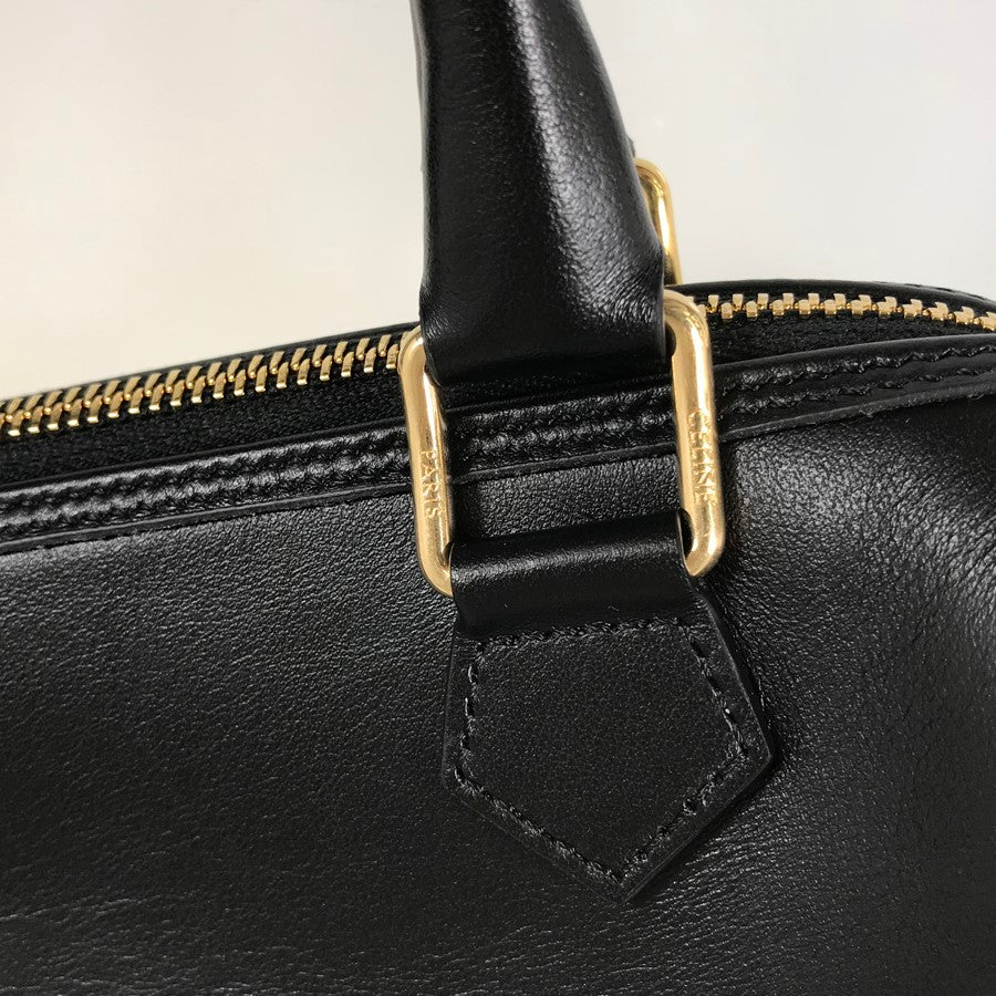 CELINE Cuir Triomphe Hand bag