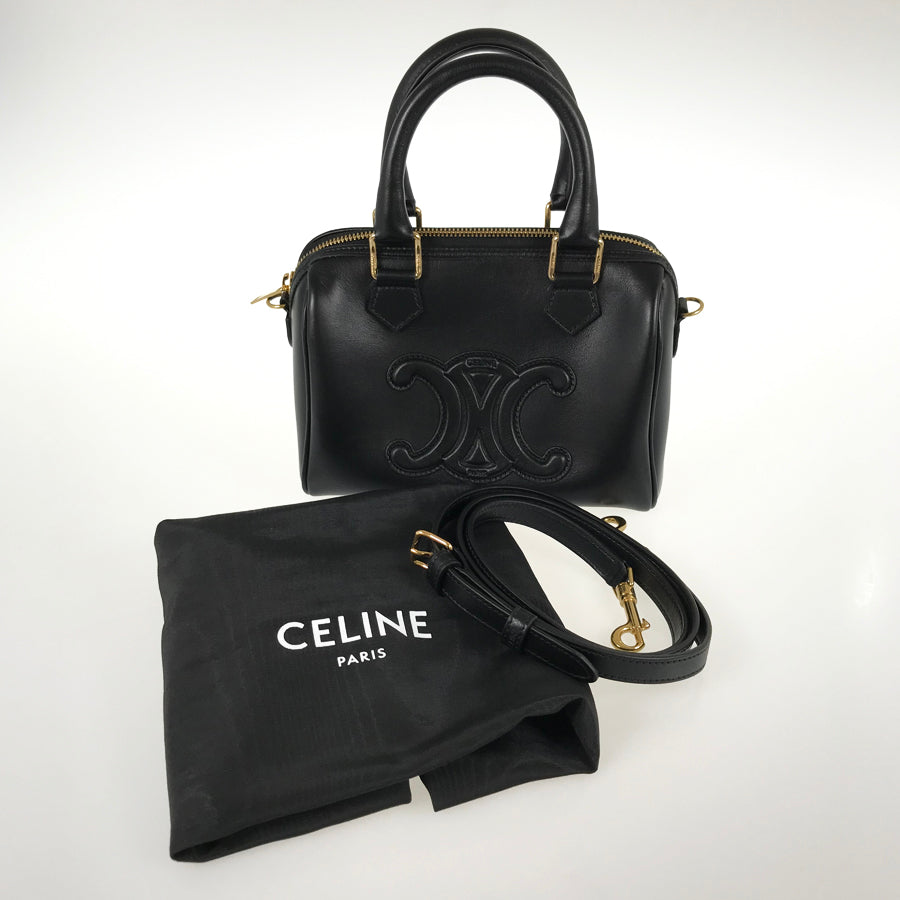CELINE Cuir Triomphe Hand bag