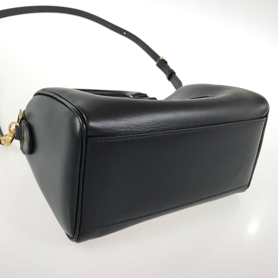 CELINE Cuir Triomphe Hand bag
