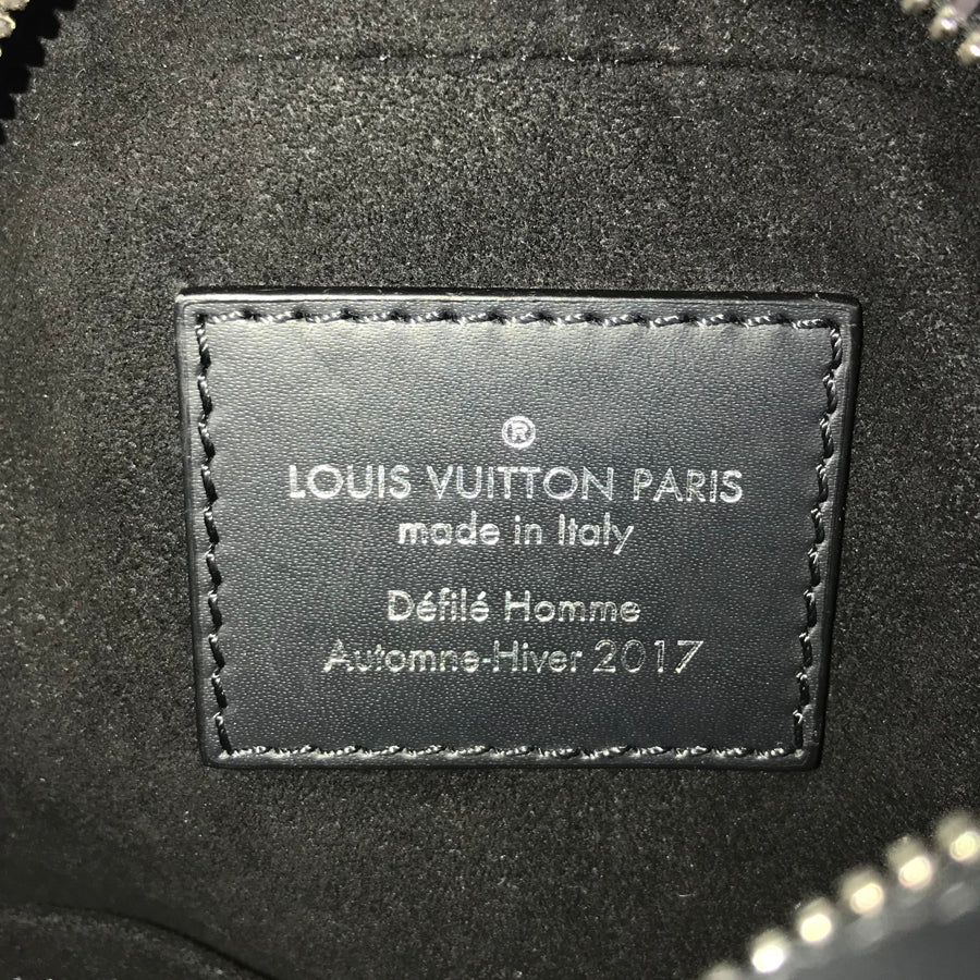 LOUIS VUITTON Epi Danube PM M53431 Shoulder bag