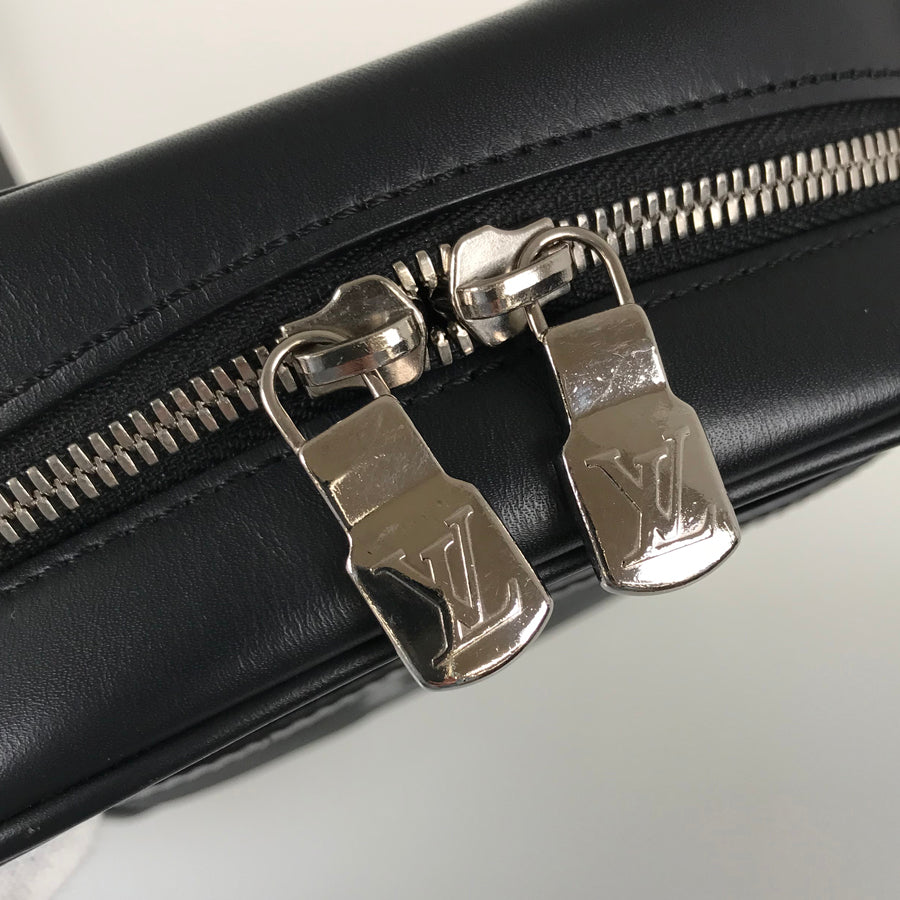 LOUIS VUITTON Epi Danube PM M53431 Shoulder bag
