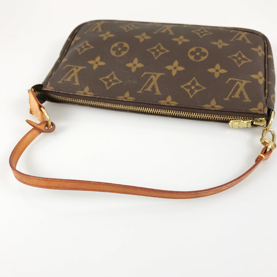 LOUIS VUITTON Monogram Pochette Accessoires M51980 Pouch