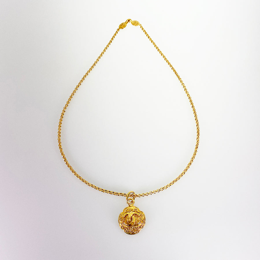 CHANEL Long necklace
