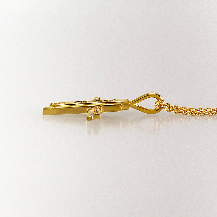 HARRY WINSTON Traffic cross Necklace