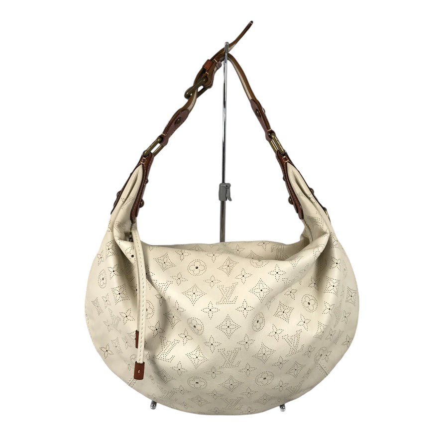 LOUIS VUITTON Monogram Mahina Onata GM M95460 Shoulder bag