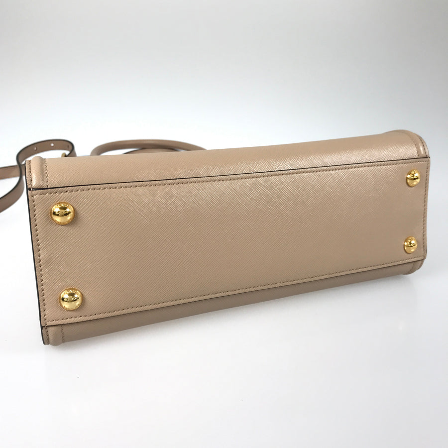 PRADA Saffiano Lux Hand bag