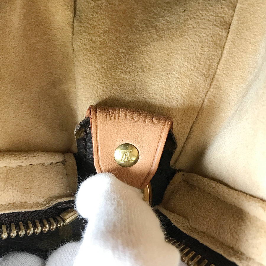 LOUIS VUITTON Monogram Looping GM M51145 Shoulder bag