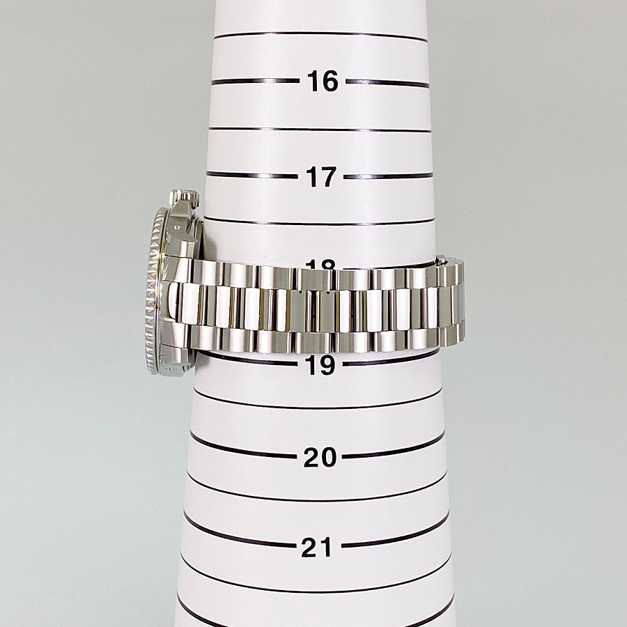 GUCCI Dive YA136354 Men's Watch