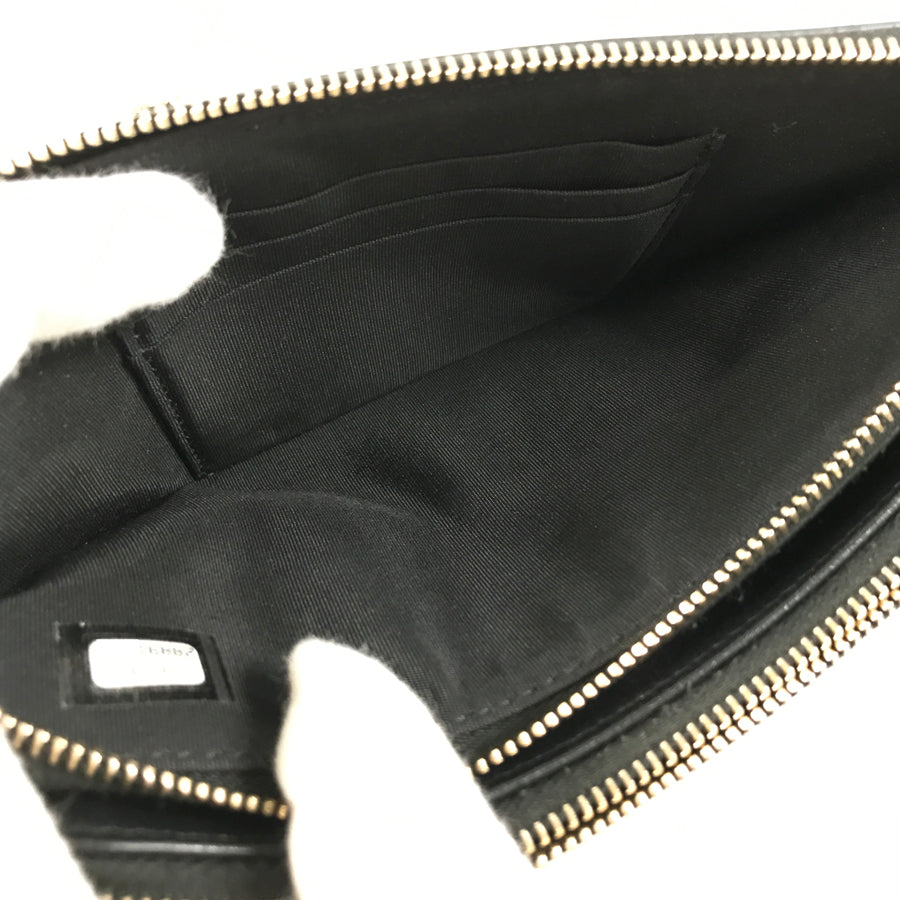 CHANEL CC Filigree Shoulder bag