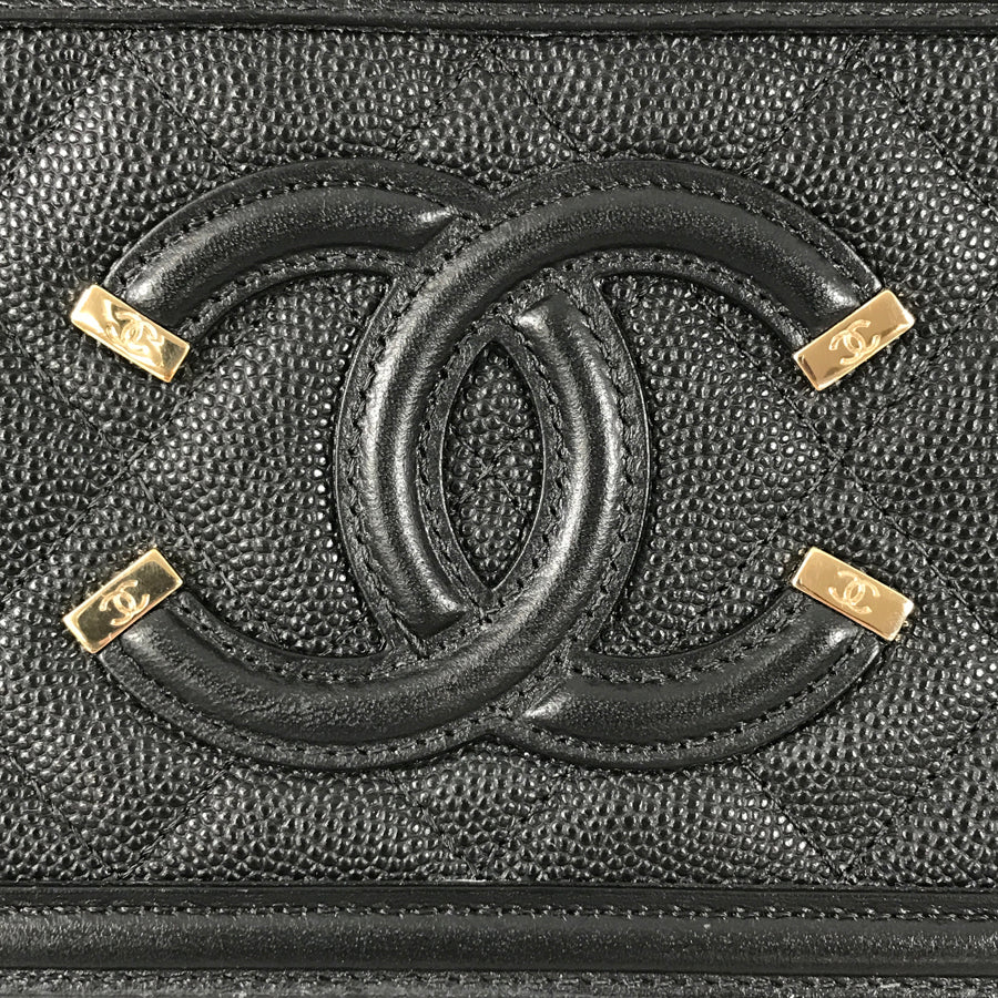 CHANEL CC Filigree Shoulder bag