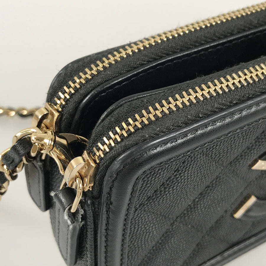 CHANEL CC Filigree Shoulder bag
