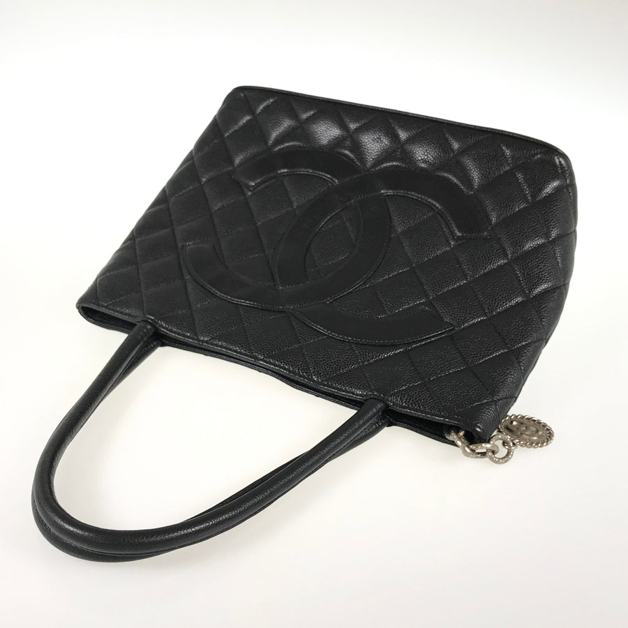 CHANEL Revival Tote Tote bag