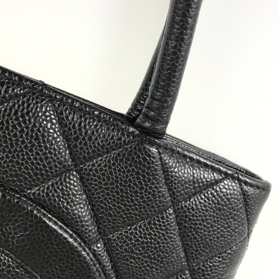 CHANEL Revival Tote Tote bag
