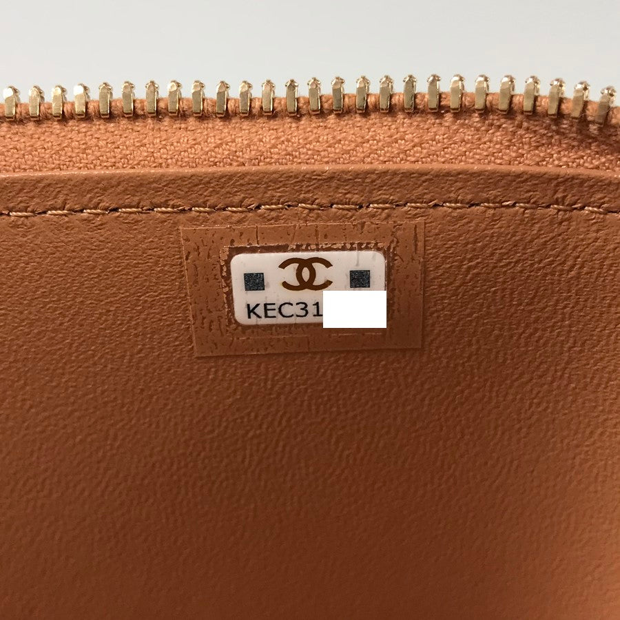 CHANEL Matelasse Shoulder bag