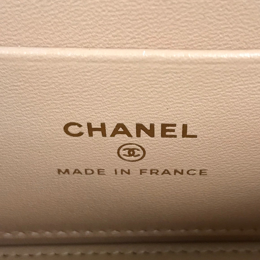 CHANEL Matelasse Shoulder bag