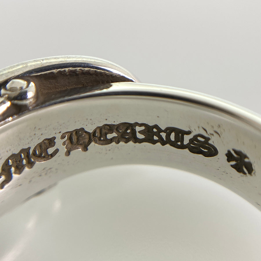 CHROME HEARTS Belted Oval Ring
