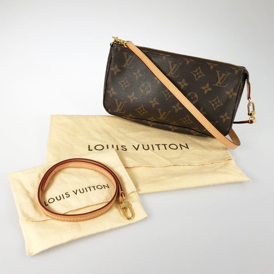 LOUIS VUITTON Monogram Pochette Accessoires M40712 Pouch