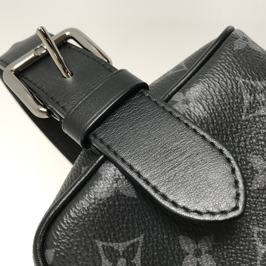 LOUIS VUITTON Monogram Eclipse Rocker Dopp Kit M83113 Hand bag