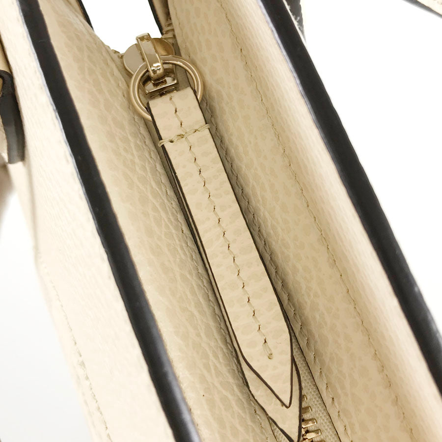 GUCCI Interlocking G 607722-213317 Hand bag