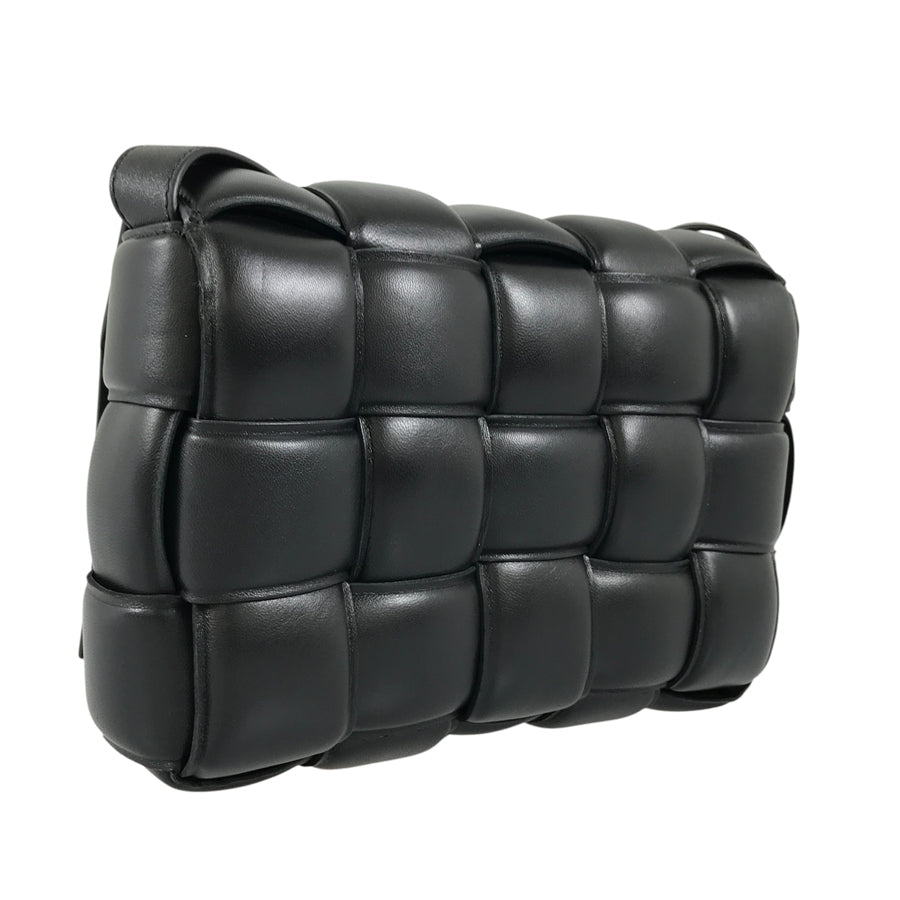 BOTTEGA VENETA Maxi Intrecciato Padded cassette Shoulder bag