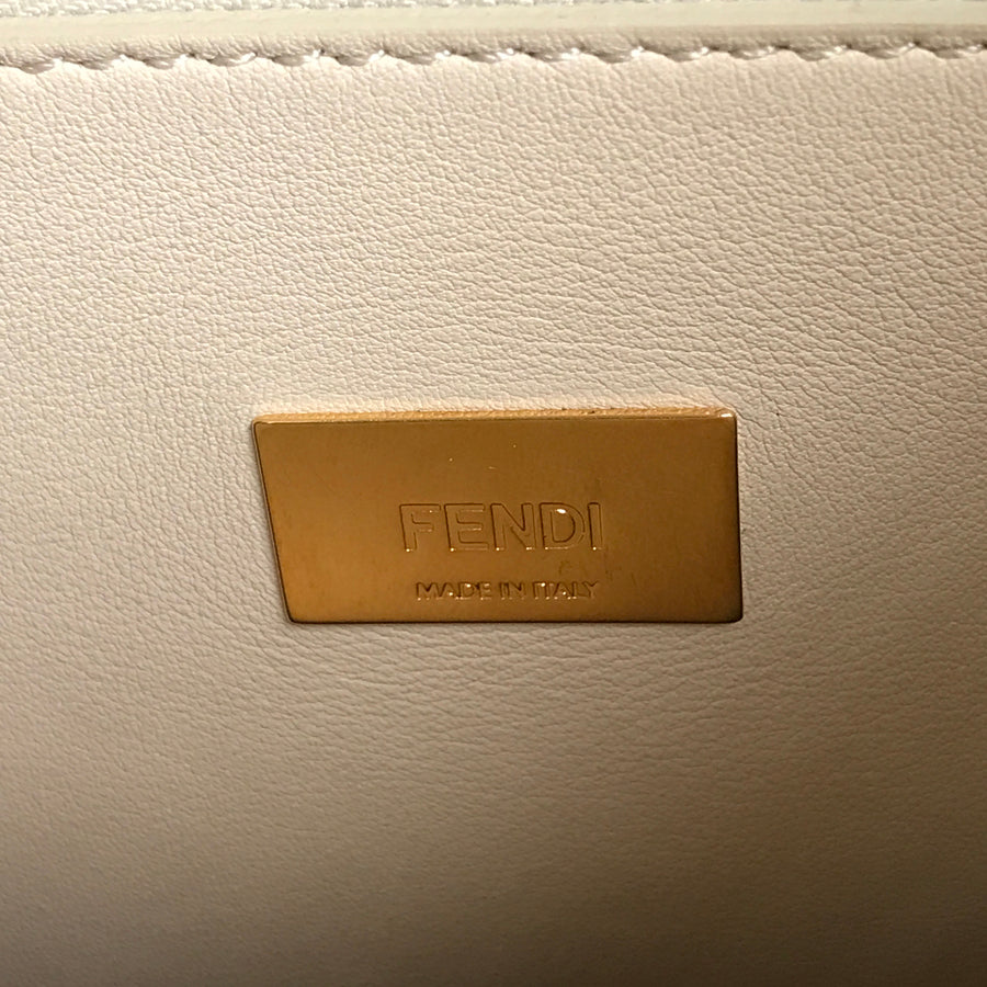 FENDI Peekaboo Essentials 8BN302 Hand bag
