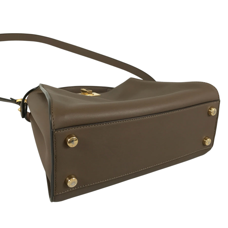 FENDI Peekaboo Essentials 8BN302 Hand bag