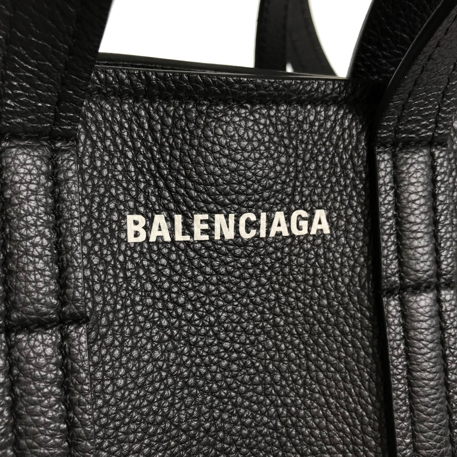 BALENCIAGA Everyday XS 67293.1090 Hand bag