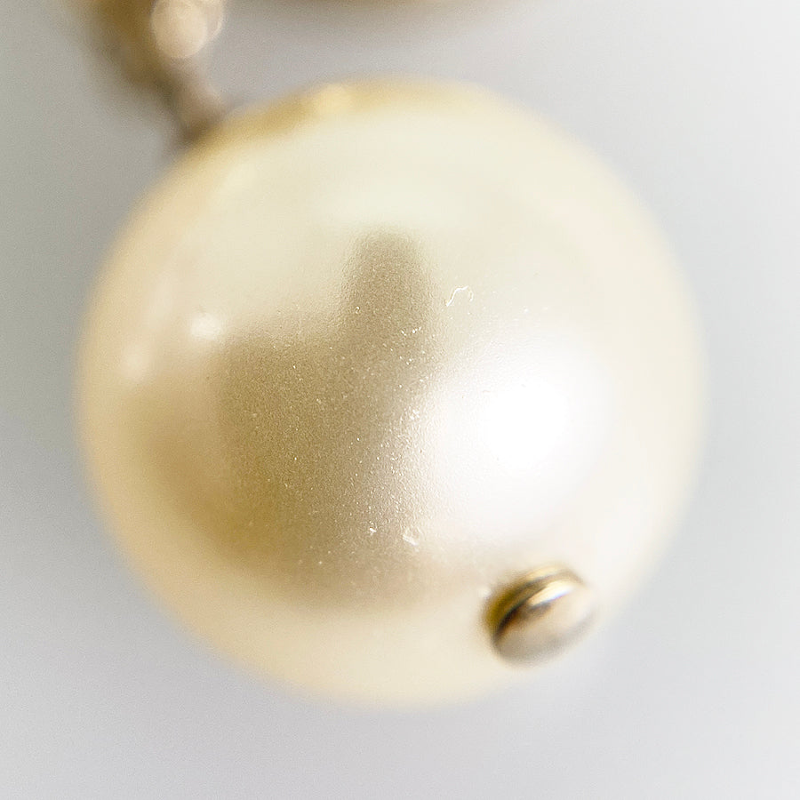 CHANEL Earring