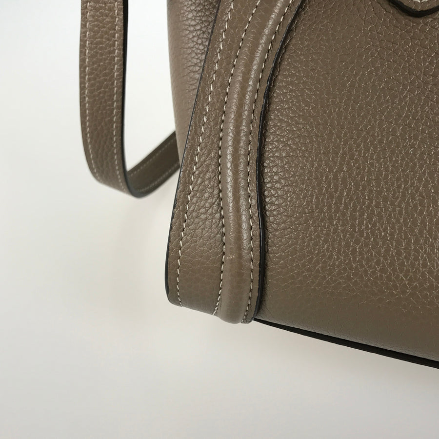 CELINE Luggage Nano Shopper 189243DRU.09SO Hand bag