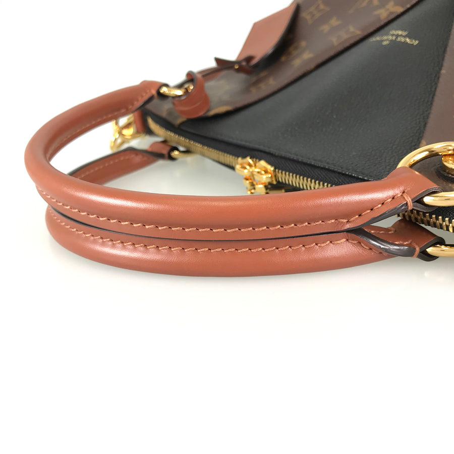 LOUIS VUITTON Monogram V Tote BB M43976 Hand bag