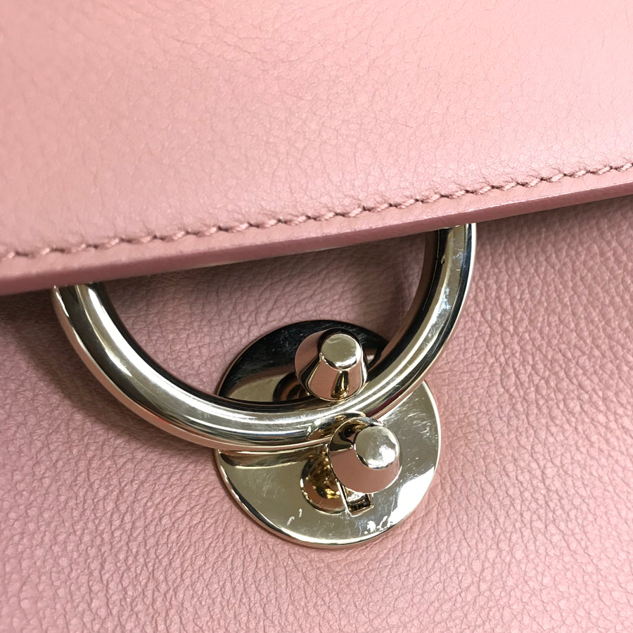Salvatore Ferragamo Gancini Jet set DH-21.G849 Hand bag