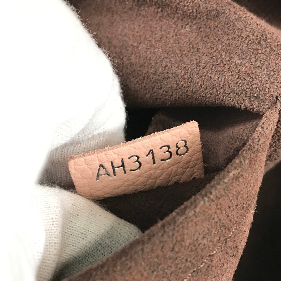 LOUIS VUITTON Mahina Omea M55030 Hand bag