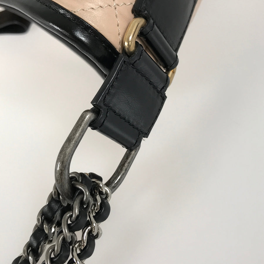 CHANEL Gabriel de Chanel Shoulder bag