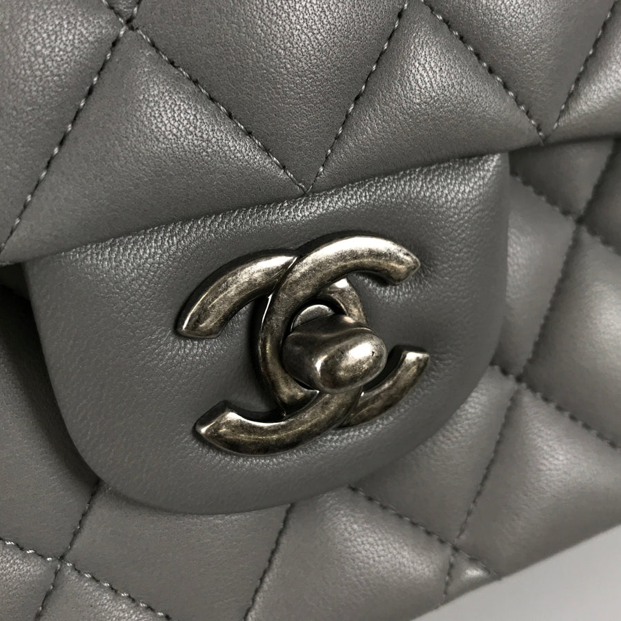 CHANEL Matelasse Shoulder bag