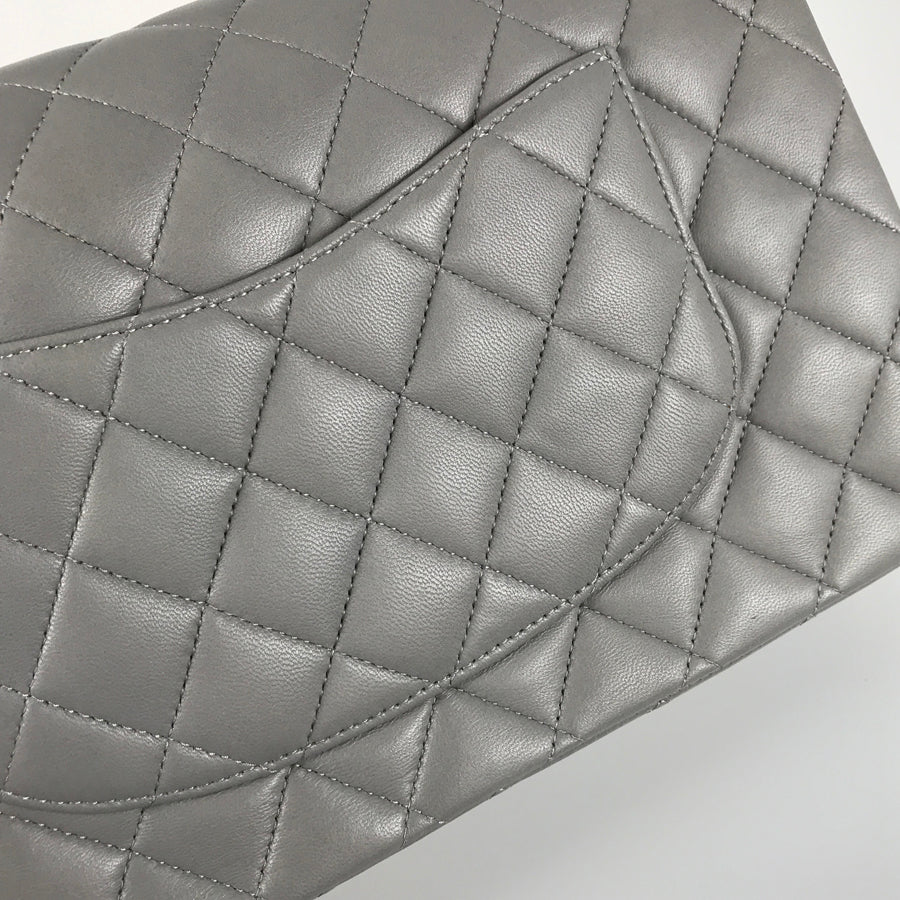 CHANEL Matelasse Shoulder bag