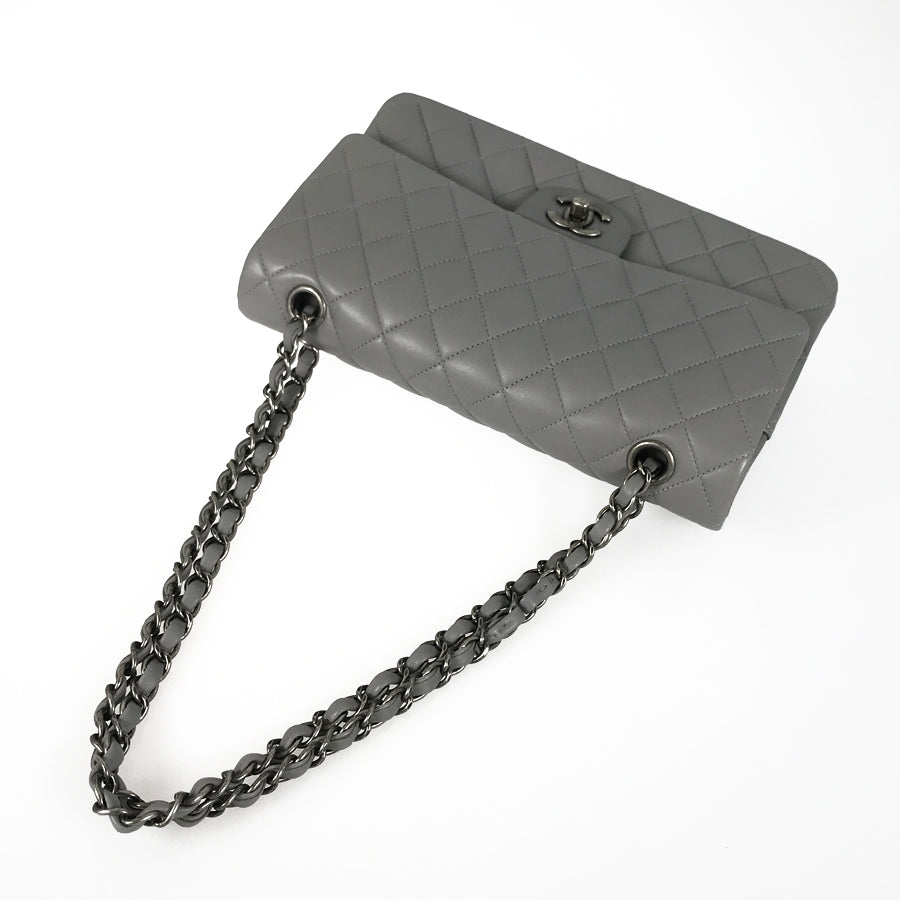 CHANEL Matelasse Shoulder bag