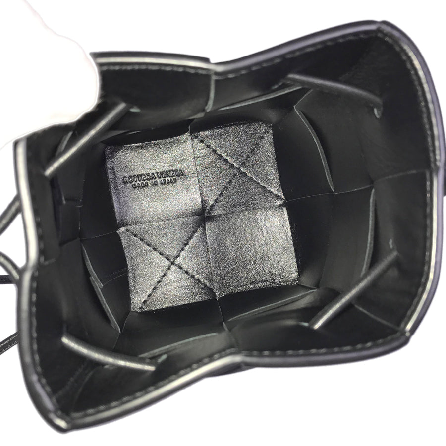 BOTTEGA VENETA Maxi Intrecciato Cassette Mini Crossbody Bucket Shoulder bag