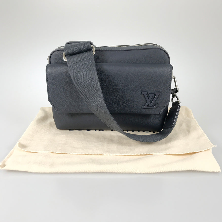 LOUIS VUITTON Aerogram Fastline Messenger M22611 Shoulder bag