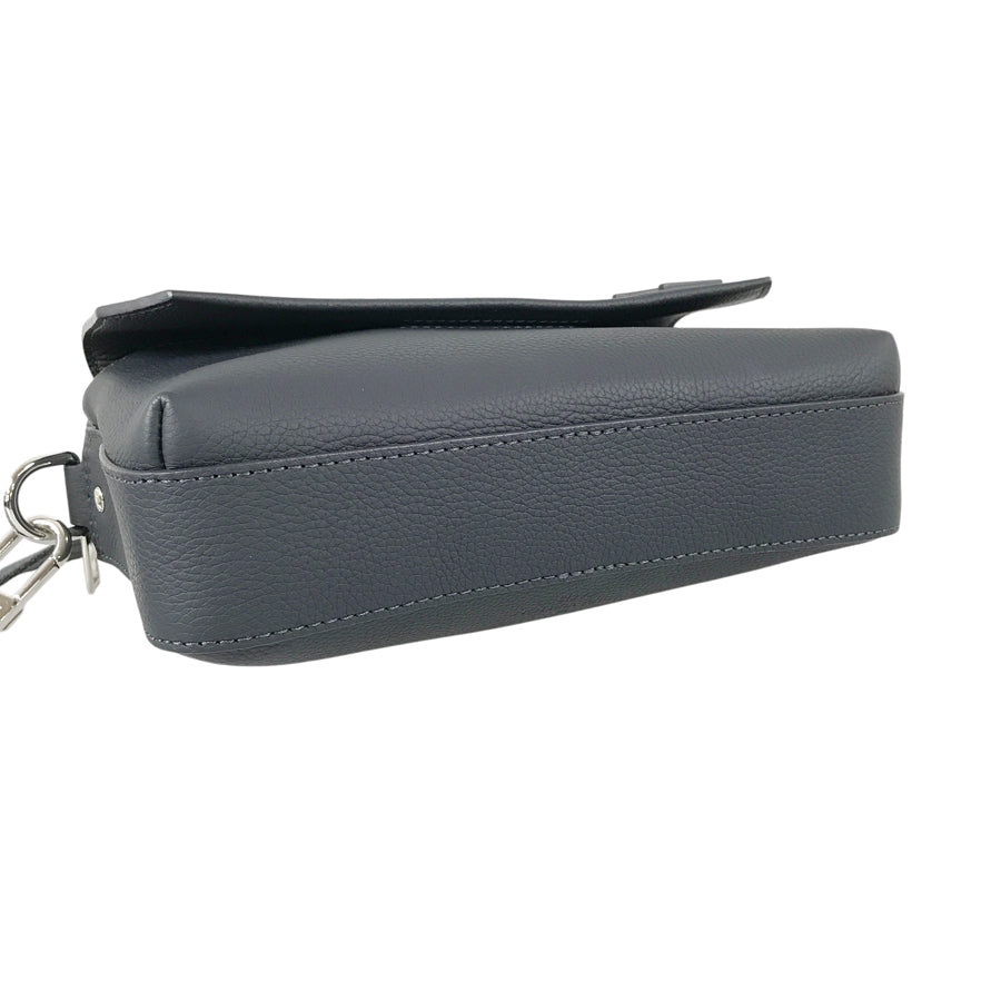 LOUIS VUITTON Aerogram Fastline Messenger M22611 Shoulder bag