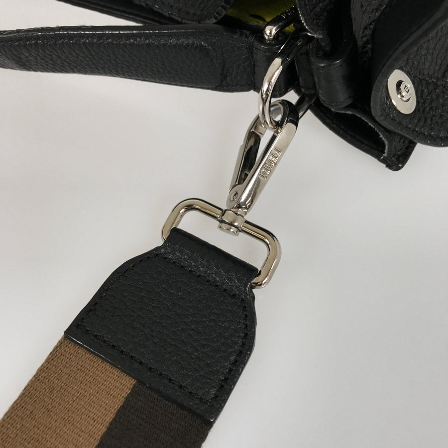 FENDI Peekaboo X-Rite Fit 7VA447 Hand bag