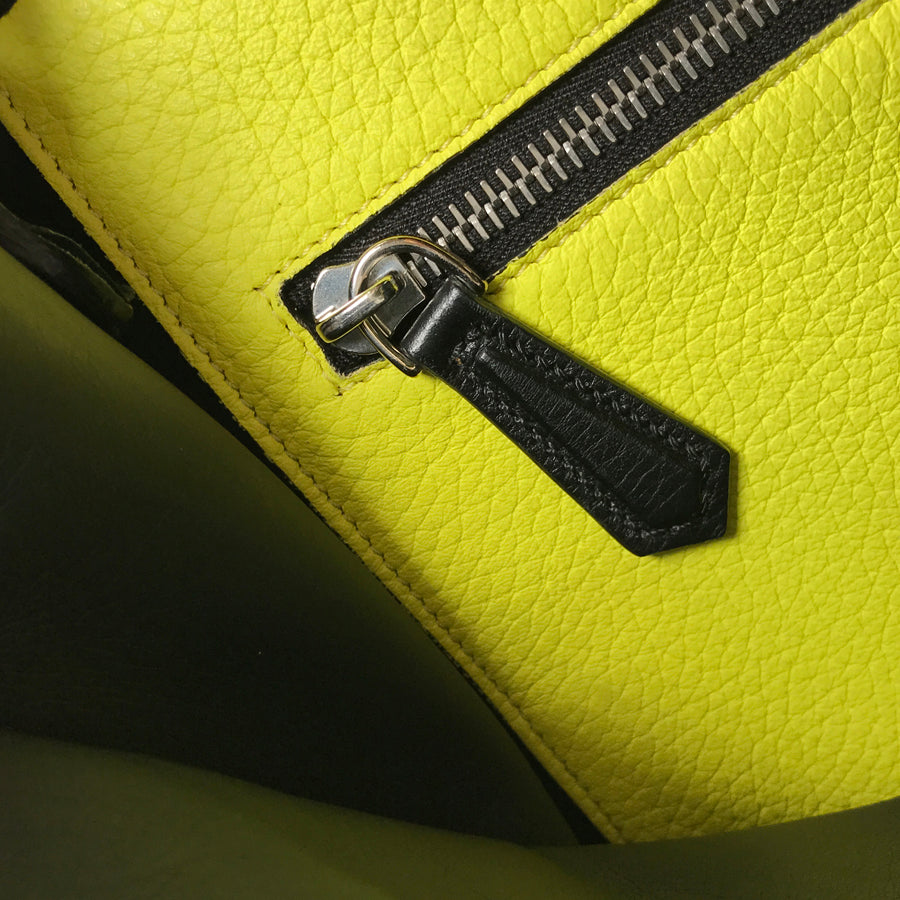 FENDI Peekaboo X-Rite Fit 7VA447 Hand bag