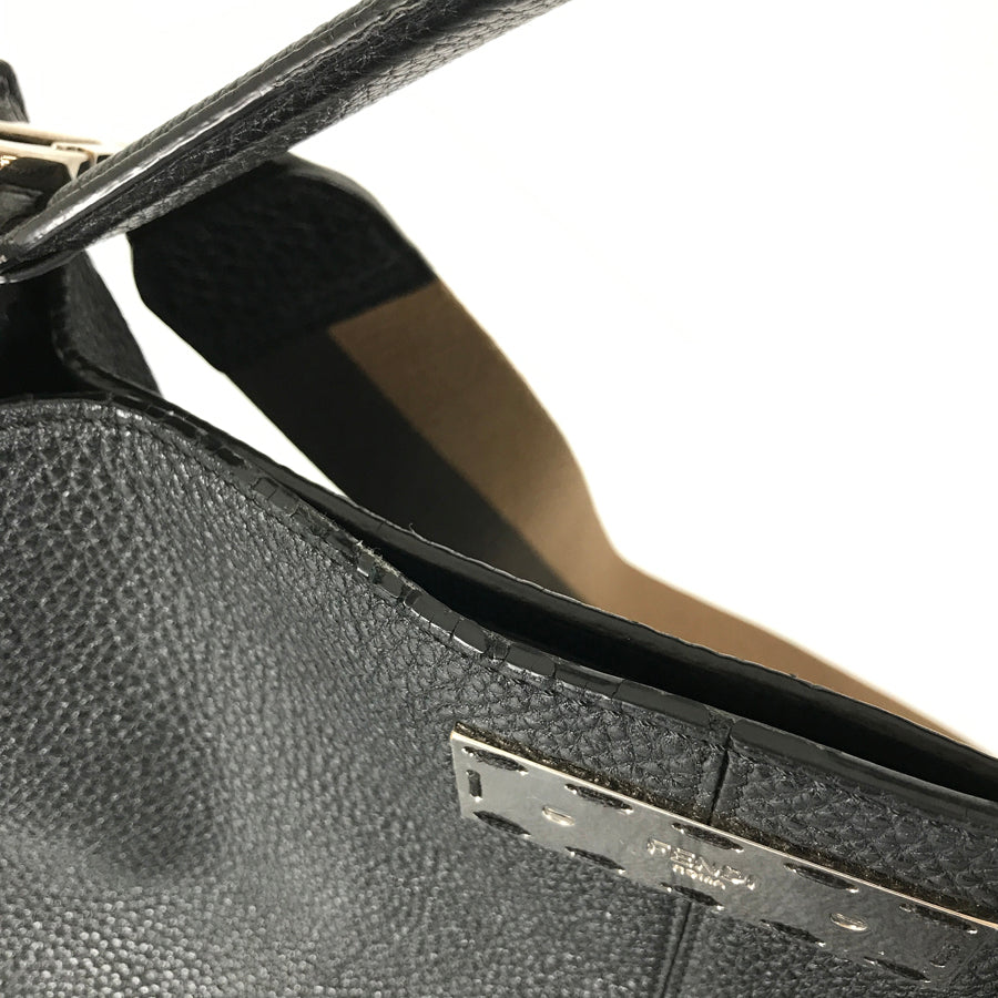 FENDI Peekaboo X-Rite Fit 7VA447 Hand bag