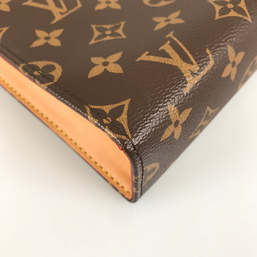 LOUIS VUITTON Monogram Toiletry Pouch On Chain M81412 Shoulder bag