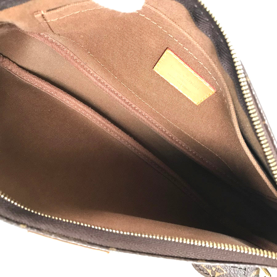LOUIS VUITTON Monogram Multi Pochette Accessoires M44813 Shoulder bag