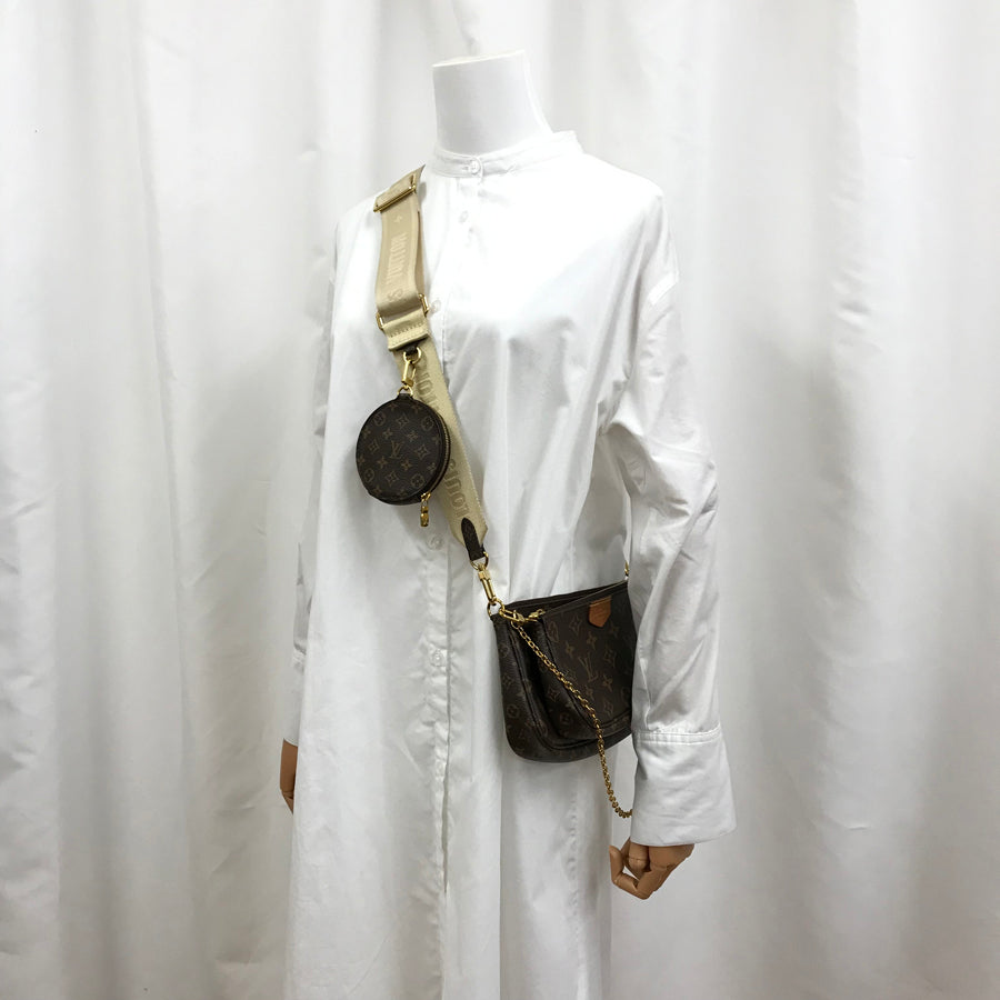 LOUIS VUITTON Monogram Multi Pochette Accessoires M44813 Shoulder bag