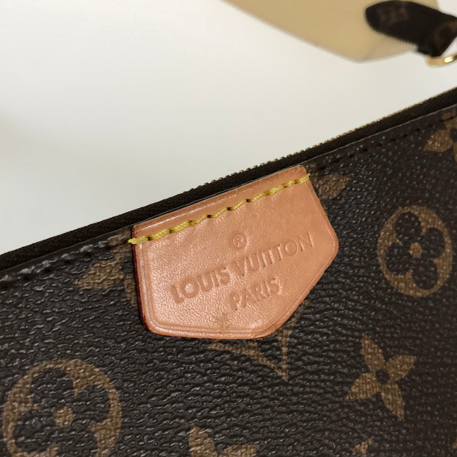 LOUIS VUITTON Monogram Multi Pochette Accessoires M44813 Shoulder bag