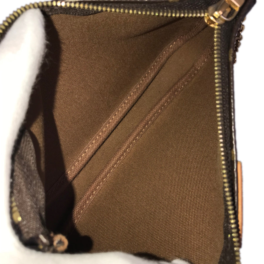 LOUIS VUITTON Monogram Multi Pochette Accessoires M44813 Shoulder bag